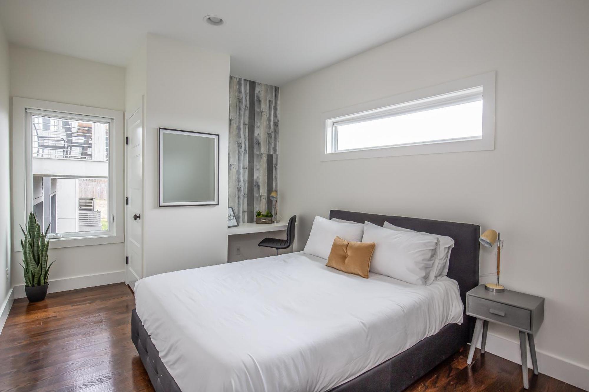 Whiskey House With Rooftop Golf, City Views! 8Min To Downtown! Sleeps 9! 내슈빌 외부 사진